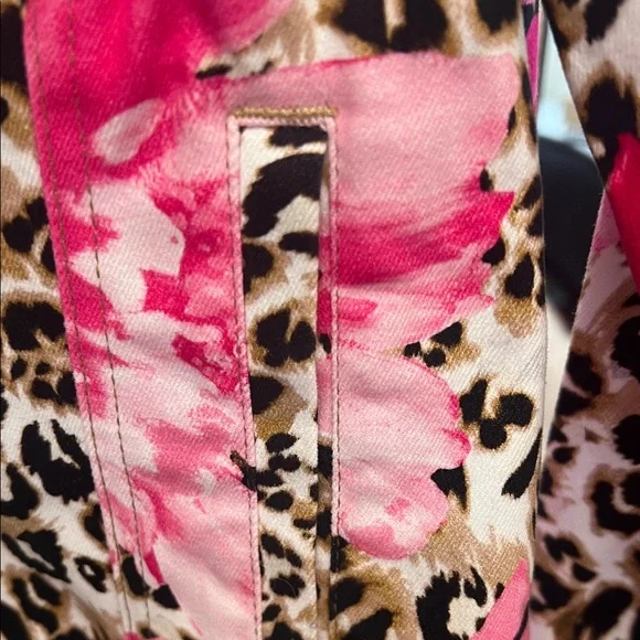 Boston Proper Leopard Print Jacket with Pink Accents - Picture 4 of 4